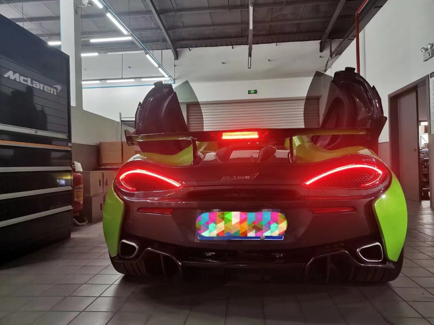 Style Carbon Spoiler 